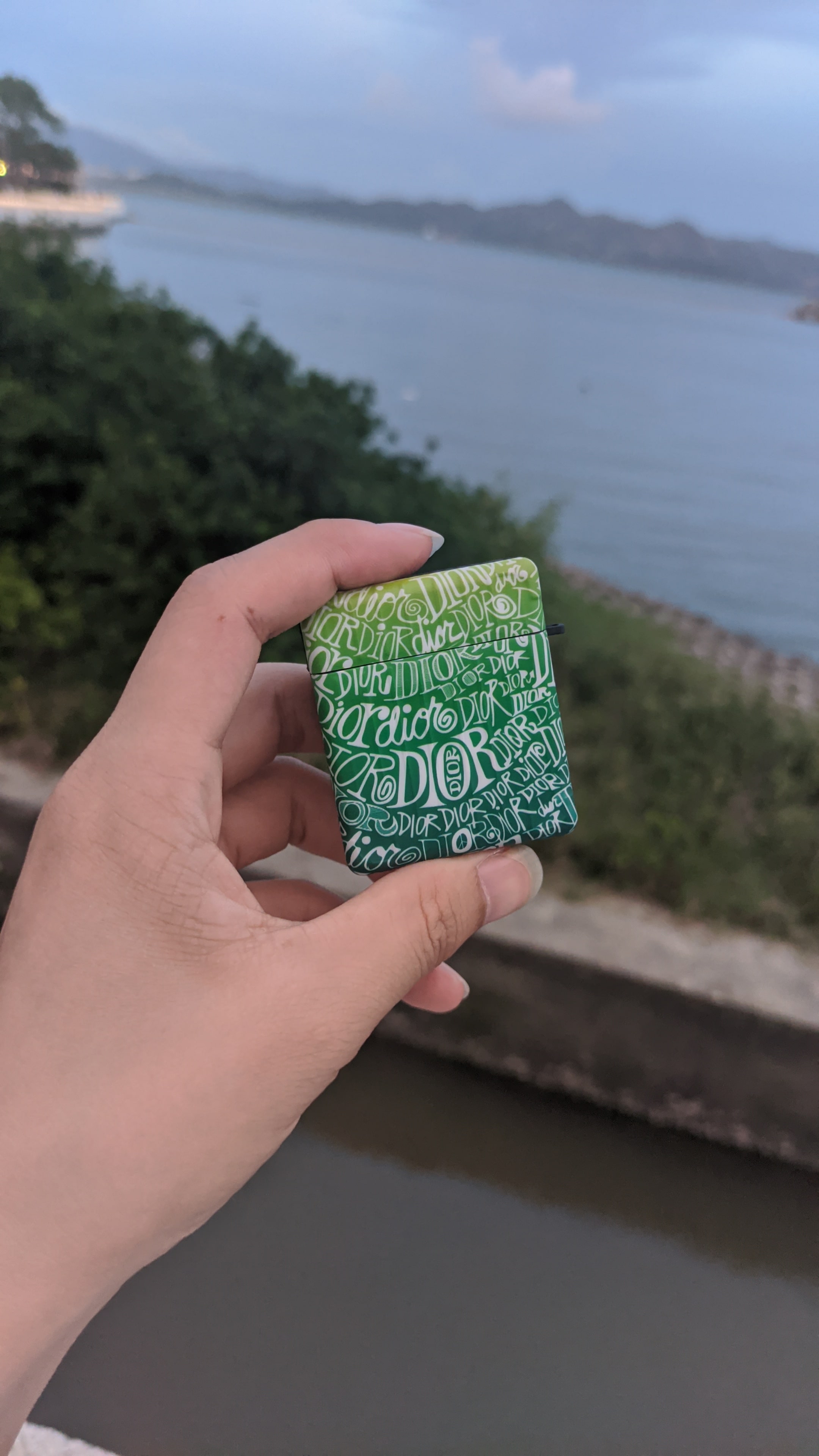 我卖的仿牌耳机